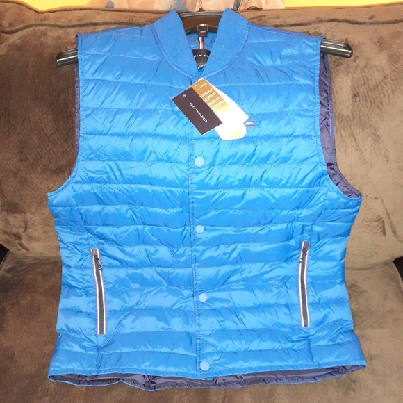⭐HP⭐Tommy Hilfiger Insulator Vest - Picture 4 of 5